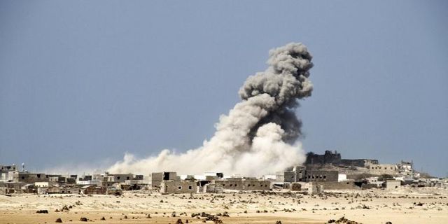 Yemen'de Drone ve Füze Saldırısı, En Az 30 Ölü