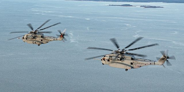 İsrail Büyük Savaşa Hazırlanıyor: ABD İsrail'e 14 Uçak ve Helikopter Verdi