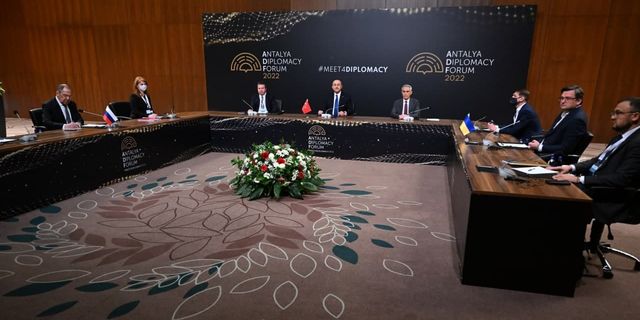 Rusya ile Ukrayna'nın Antalya Zirvesi: 'Ateşkeste İlerleme Sağlayamadık'