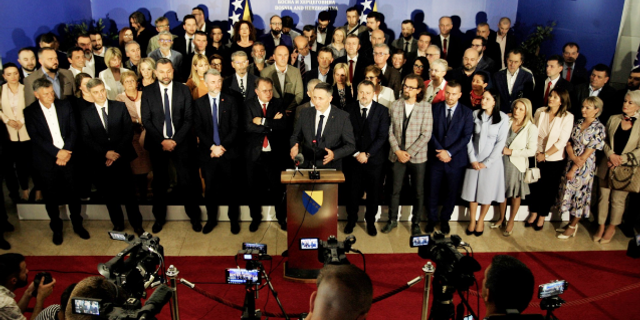Bosna'da 7 Muhalif Parti Ortak Adayda Birleşti: İzetbegoviç’in Tepkisi Bekleniyor