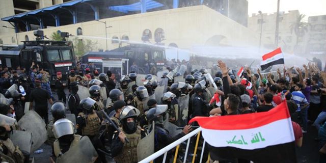 Irak'taki Gösterilerin Ülkeye Maliyeti Büyük Oldu