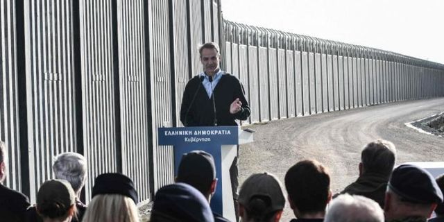 Yunanistan Başbakanı, Türkiye Sınırındaki Duvar için AB'den Fon İstedi