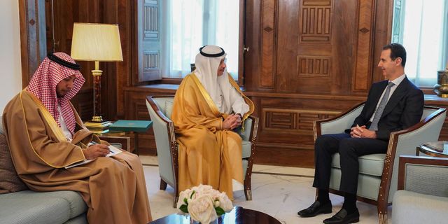 Suudi Arabistan, Beşar Esad'ı resmen Arap Ligi zirvesine davet etti