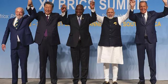 BRICS Ülkeleri 'Kapılarını Yeni Üyelere Açma Konusunda Anlaştı'