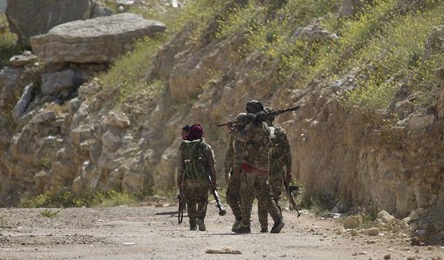 Esed Yönetimi: ABD'li Petrol Firması SDG/YPG ile Anlaştı, Bu Çalma Girişimi