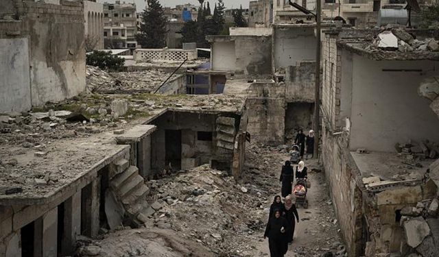 İdlib Saldırılarında Rusya ve Suriye Savaş Suçu İşledi