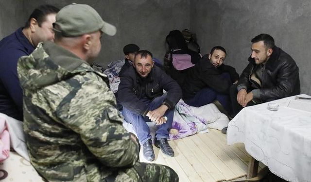 Azerbaycan ile Ermenistan Arasında İnsani Ateşkes Yürürlüğe Girdi