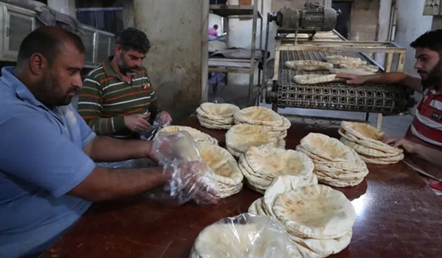 'Ekmek Krizi' Büyüyor: Esed Rejiminden Fiyatlara Zam