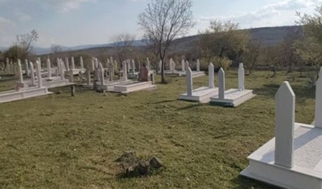 Bosnalı Hırvat Vatandaş Aile Mirası Araziyi Müslümanlara Hediye Etti