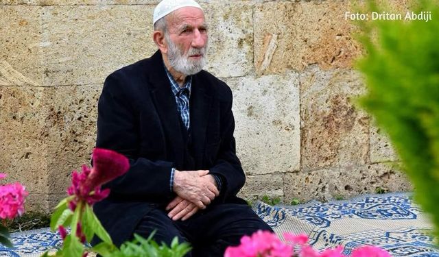 Yüzlerce Hafız Yetiştiren Molla Mahmud Asllani Vefat Etti
