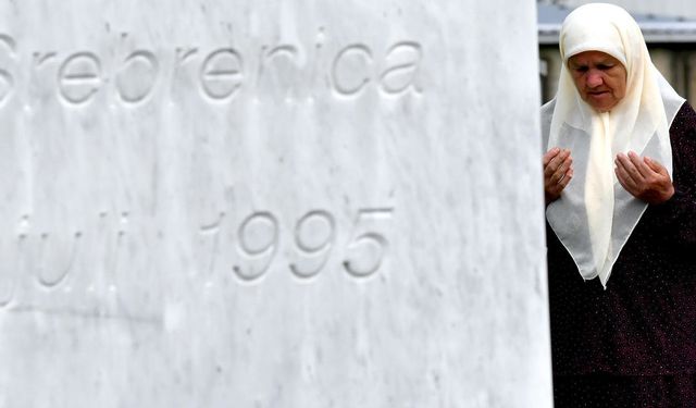Srebrenitsa Soykırımı: Müslüman Boşnakların Kıyımının 26. Yılı