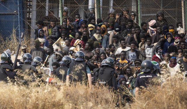 İspanya Sınırında Göçmen Katliamı Yapıldı Afrika Birliği Soruşturma İstedi