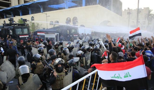 Irak'taki Gösterilerin Ülkeye Maliyeti Büyük Oldu