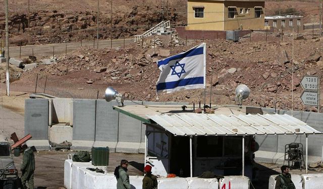 Mısır Sınırında Üç İsrail Askeri Öldürüldü