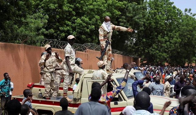Nijer’deki Darbeciler, Fransa’yı ‘Askeri Müdahaleye’ Hazırlanmakla Suçladı