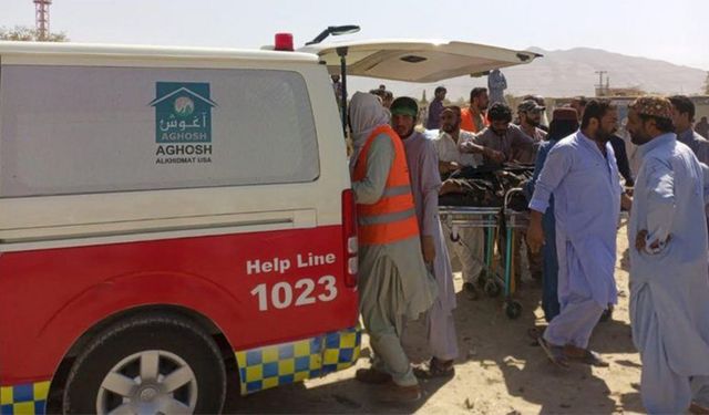 Pakistan'da Mevlid Kandili Etkinliğinde İntihar Saldırısı: En Az 50 Ölü