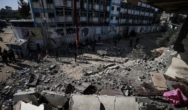 Soykırım Savaşının Başlamasından Bu Yana Filistin’de 18.489 Öğrenci Şehit Edildi