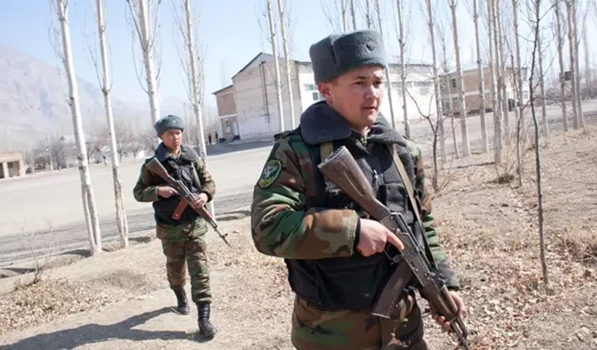 Kırgızistan ile Tacikistan Sınırında Çıkan Silahlı Çatışmada 11 Kişi Yaralandı 
