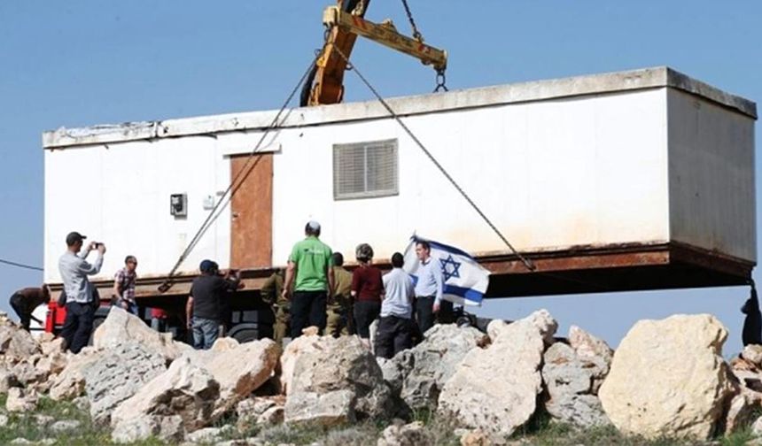 İsrail Batı Şeria'da 70 Yerleşkenin İstilasını Daha Resmileştiriyor