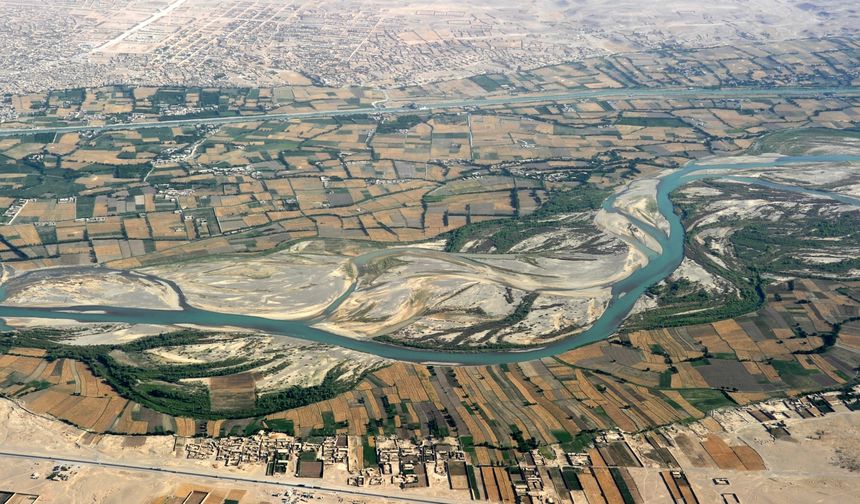 İran ile Taliban Arasında Helmand Nehri Tartışması