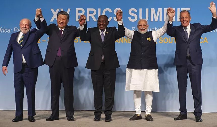 BRICS Ülkeleri 'Kapılarını Yeni Üyelere Açma Konusunda Anlaştı'