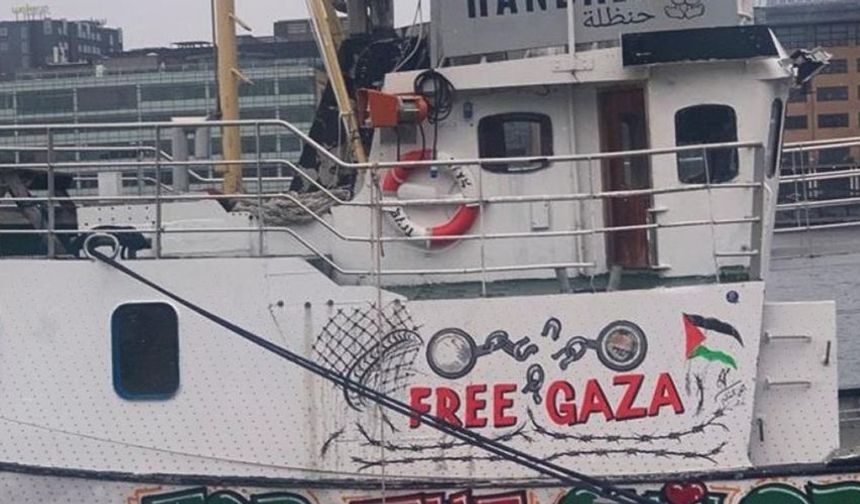 Gazze Ablukasını Kırmayı Amaçlayan Hanzala Gemisi de Gazze'ye Doğru Yola Çıktı