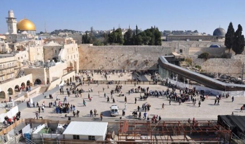 Mescid-i Aksa 32 Gündür Kapalı: Yahudi Gruplardan Provokatif Girişim