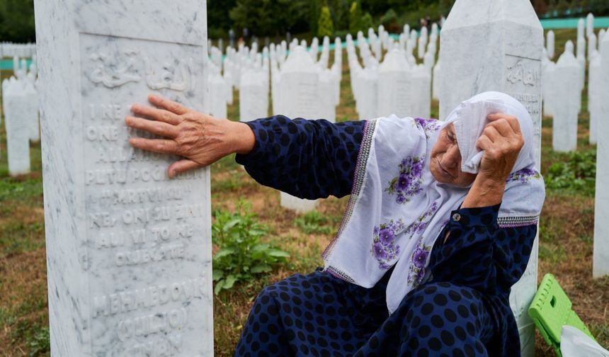 Srebrenitsa’da 31 Yıl Geçti, Adalet Hâlâ Uğramadı
