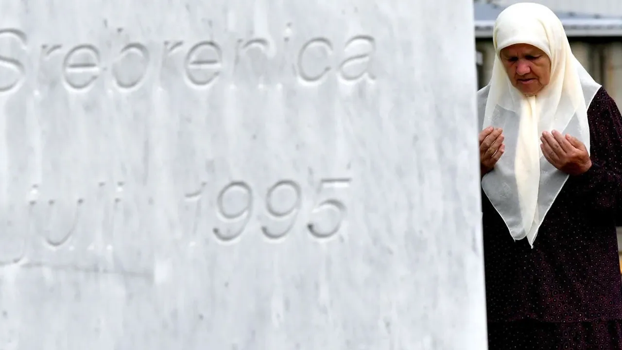 Srebrenitsa Soykırımı: Müslüman Boşnakların Kıyımının 29. Yılı