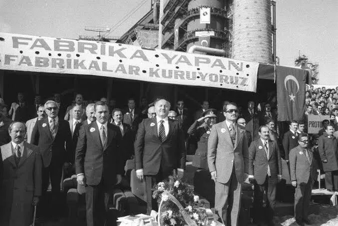 Muhendis Tevfik Kilinc Muhendis Necmettin Erbakani Milli Gazeteye Anlatti Erbakan Hoca Disa Bagimliligi Bitirmek Icin Fabrika Yapan Fabrikalar Kurdu 5